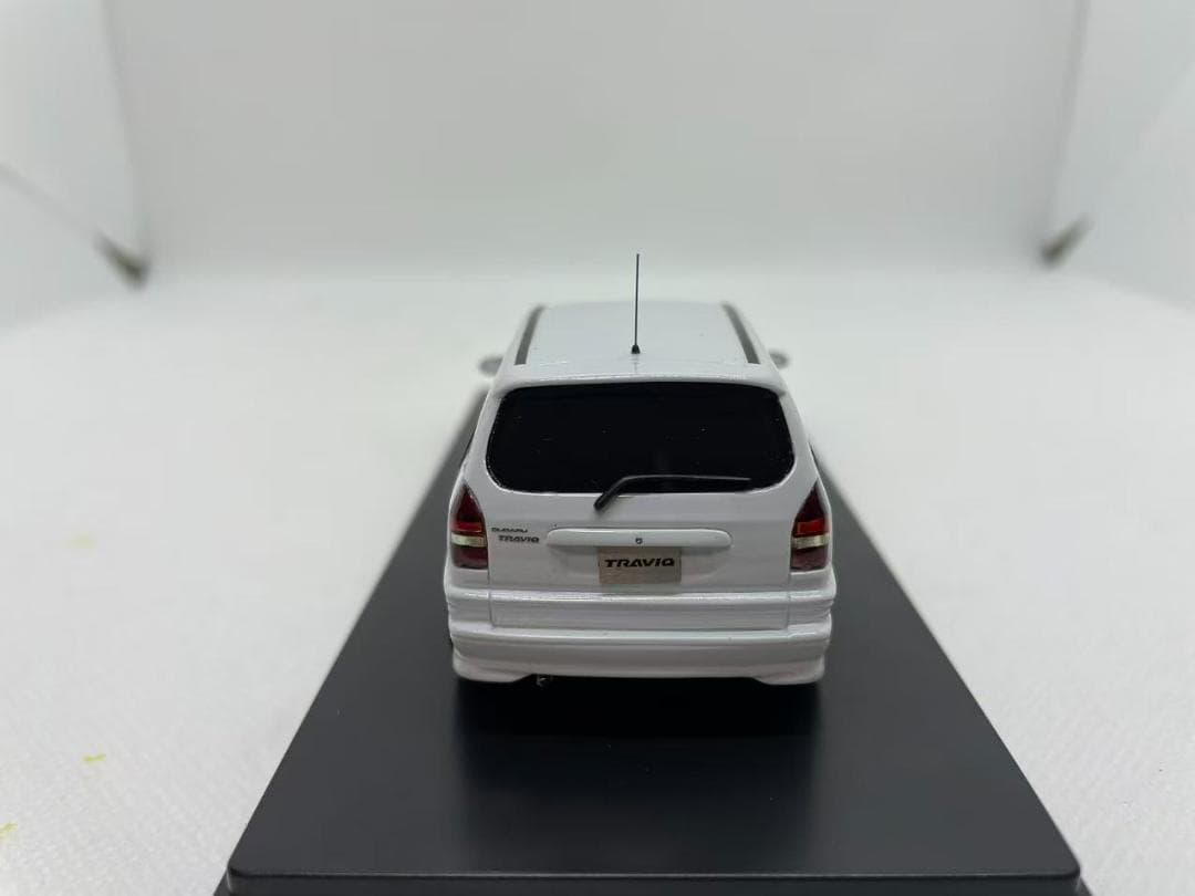 402-683 Hi-Story 1/43 スバル TRAVIQ