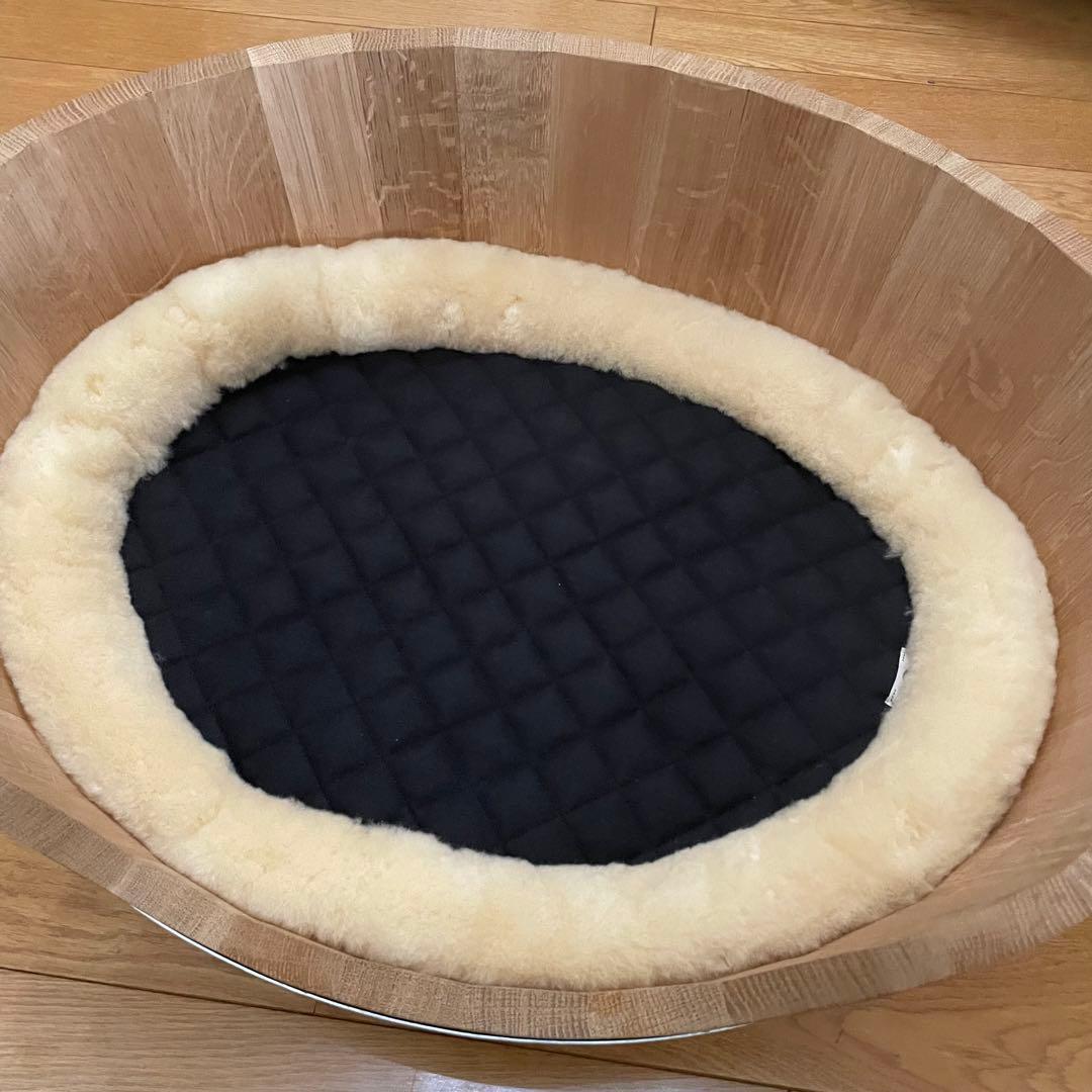 【HERMES】エルメス　犬のベッド　ペット用ベッド　クッション付き