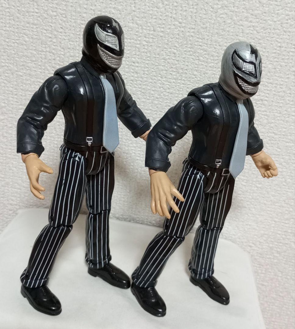 スーパーストロングマシン フィギュア 新日本プロレス 猪木 スーツ マスクマン