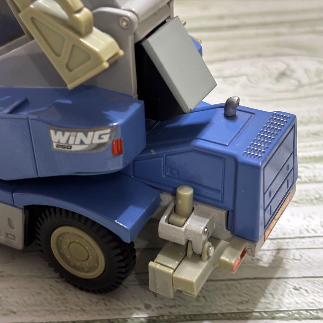 KOMATSU コマツ WING 250 ラフテレーンクレーン 1/50