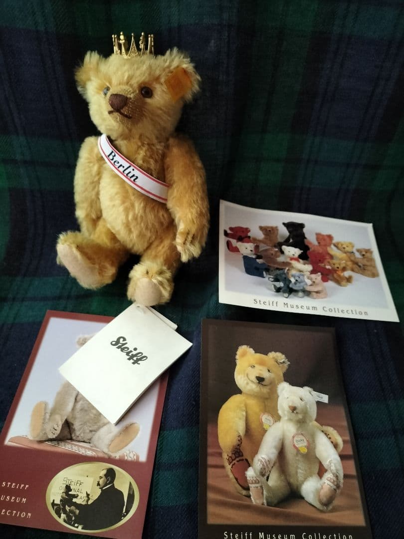 レア！Steiffの Berlin Bear 金の王冠付き