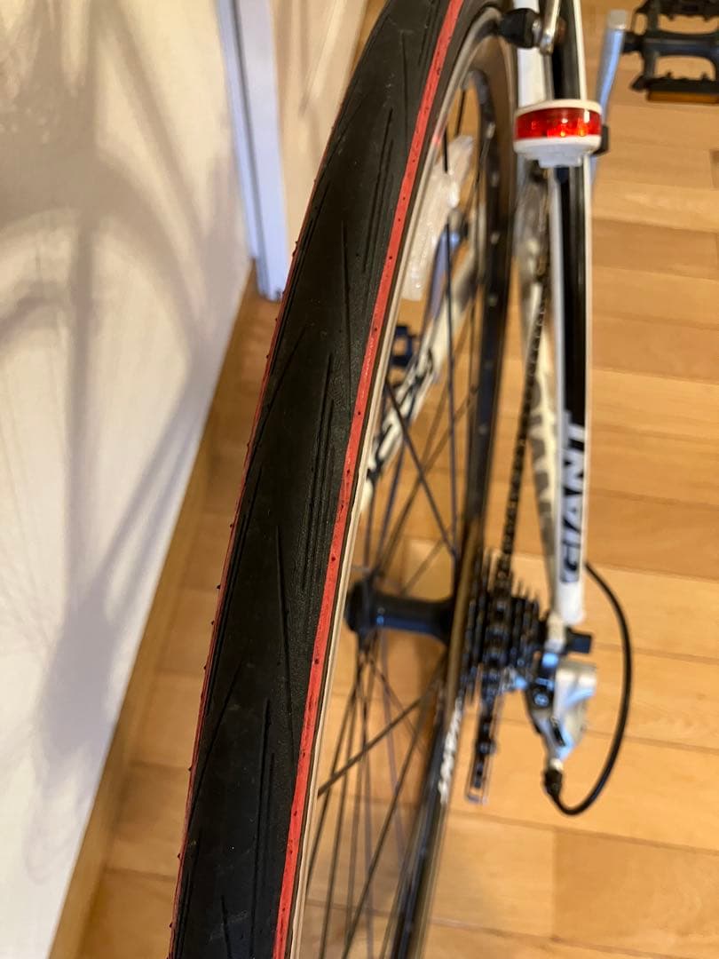 【たっくん】GIANT Defy ロードバイク サイズM 【空気入れ付き】