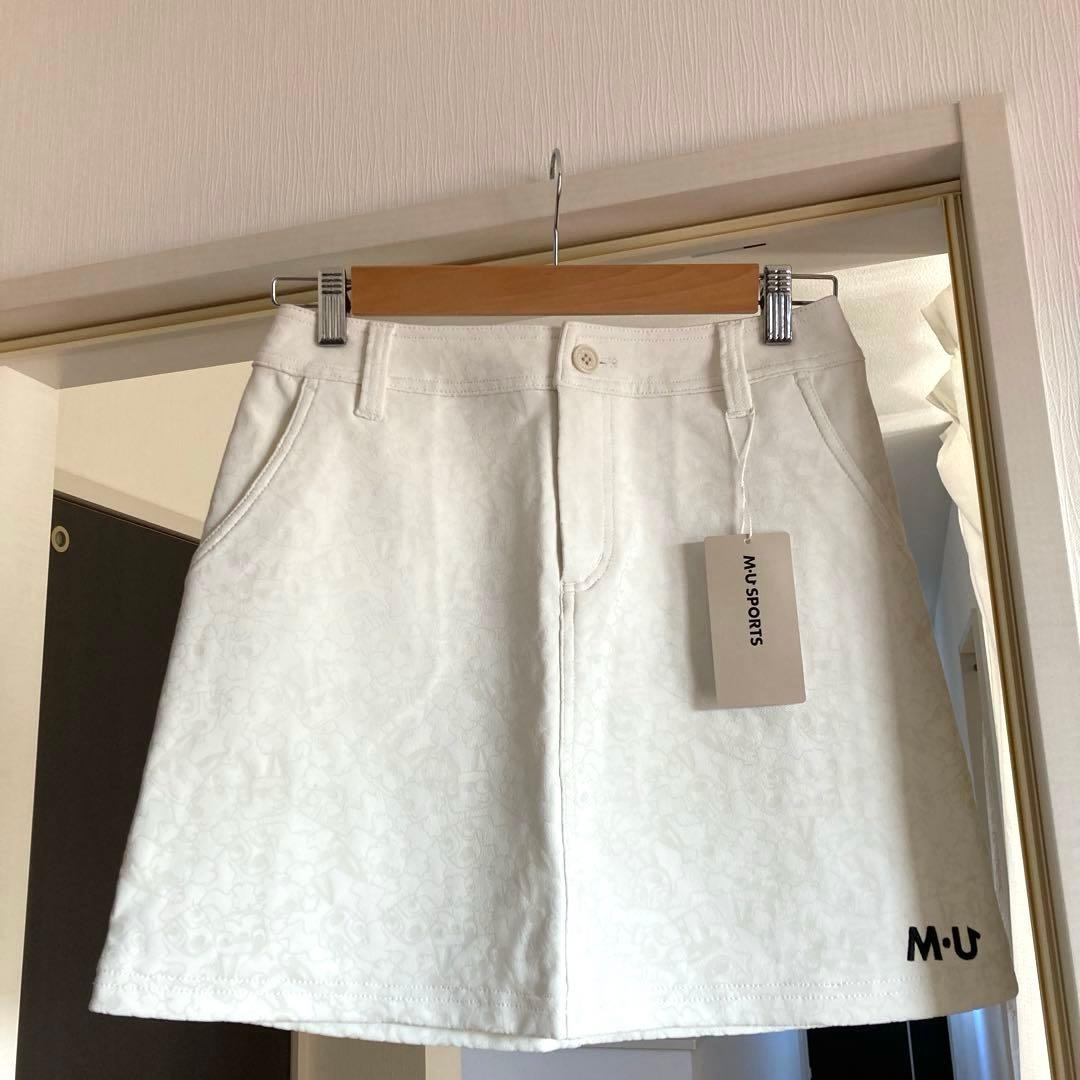 未使用 M・U SPORTS MUスポーツ ゴルフスカート 白 40上品デザイン