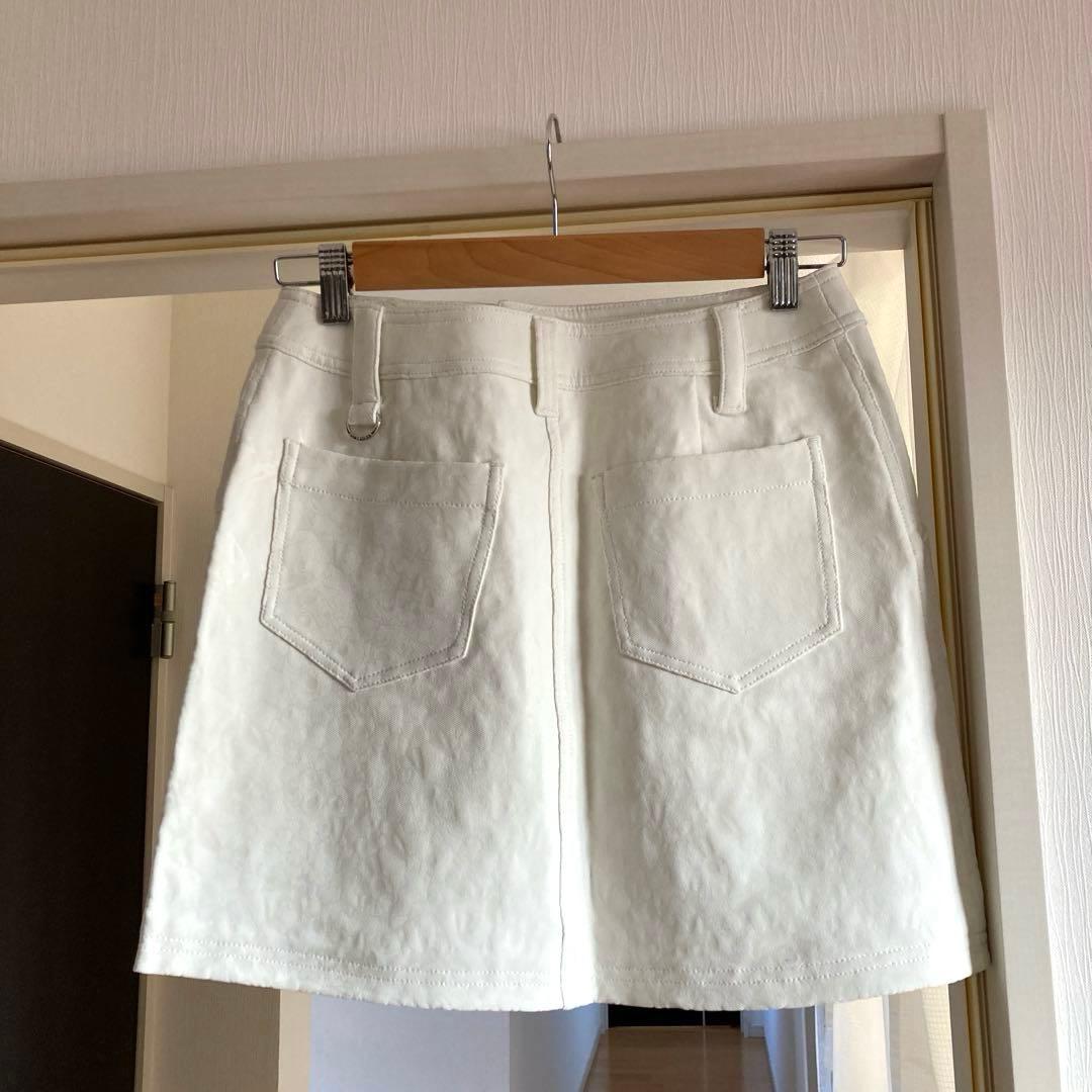 未使用 M・U SPORTS MUスポーツ ゴルフスカート 白 40上品デザイン