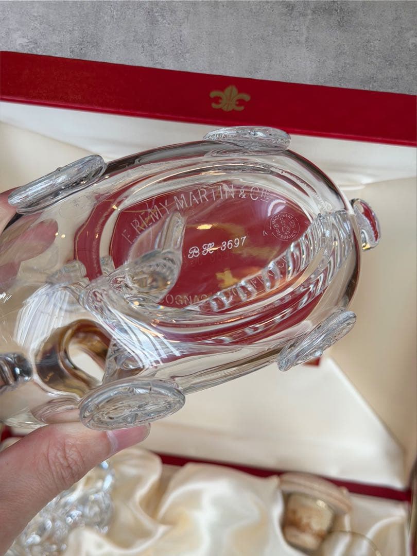 【極美品・バカラ社製】レミーマルタン ルイ13世 空瓶＆専用ボックスセット