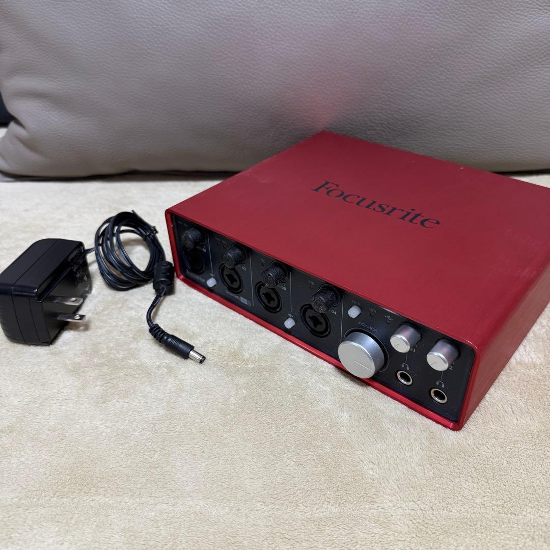 こう　Focusrite Scarlett 18i8 オーディオIF