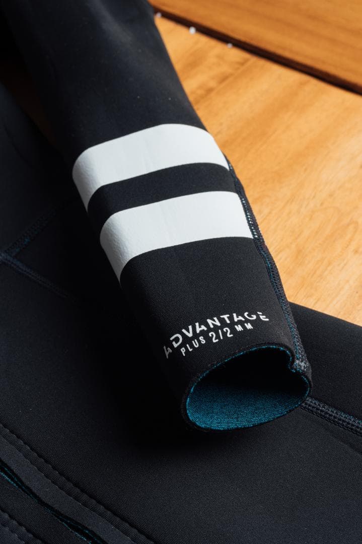 美品 Hurley レディース現行ウェットスーツ上下セット Lサイズ