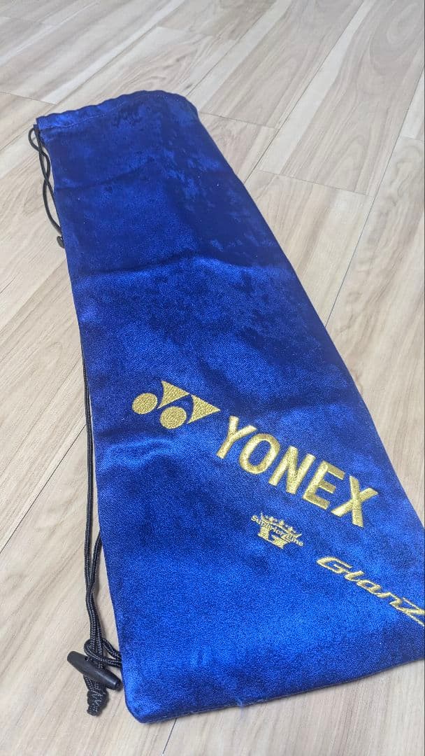 ラケット YONEX ARCSABER 7 Tour 4UG5