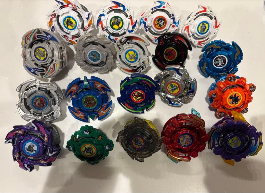 ベイブレードバースト　復刻　爆転シュートベイブレード