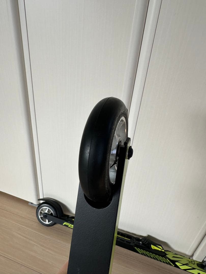 Fischer RC7 ローラースキー