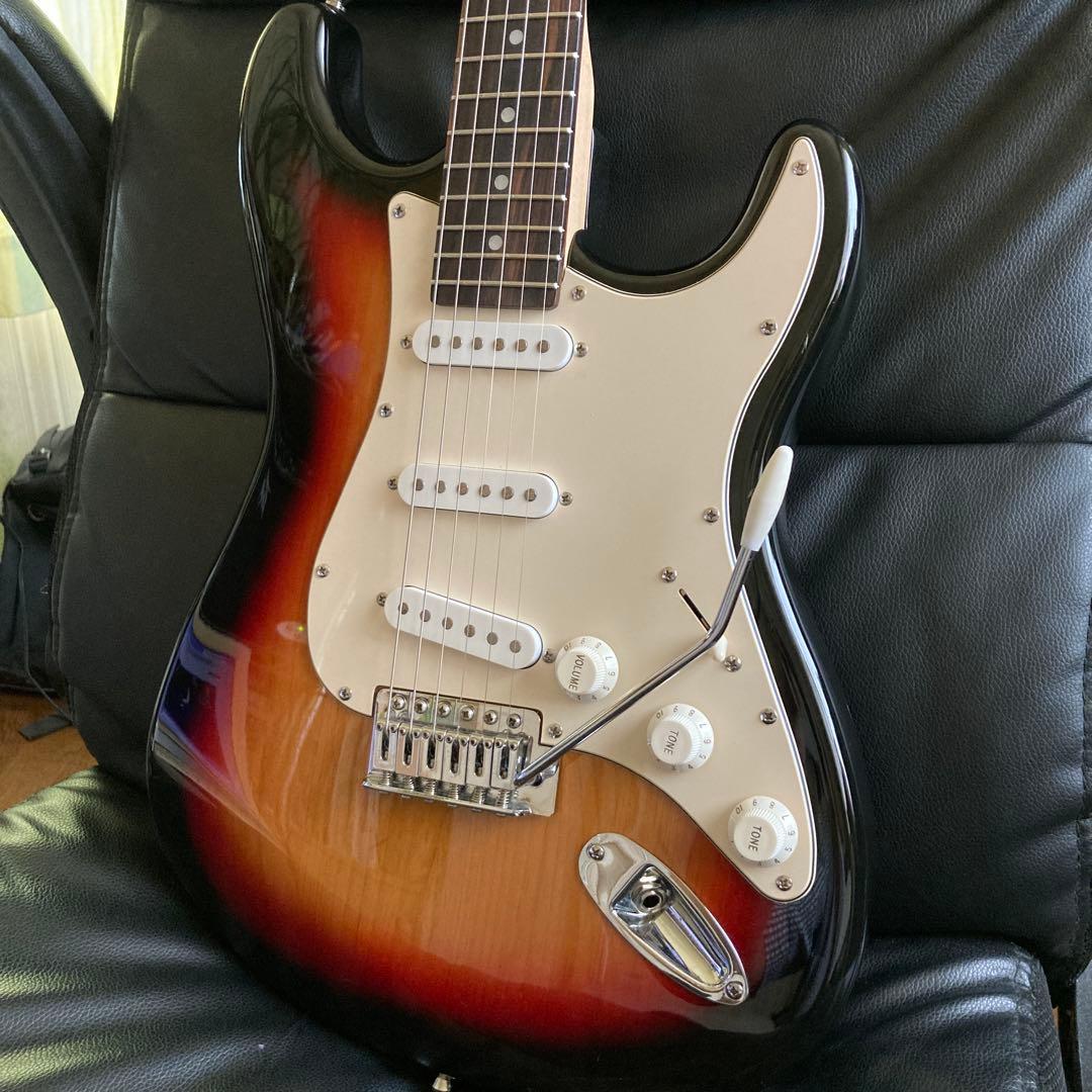 フレット打ち直し済み！　Bacchus コンポーネント？　ストラトキャスター