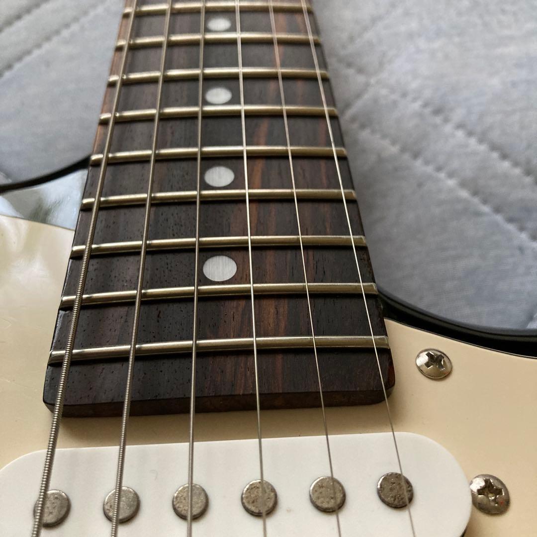 フレット打ち直し済み！　Bacchus コンポーネント？　ストラトキャスター