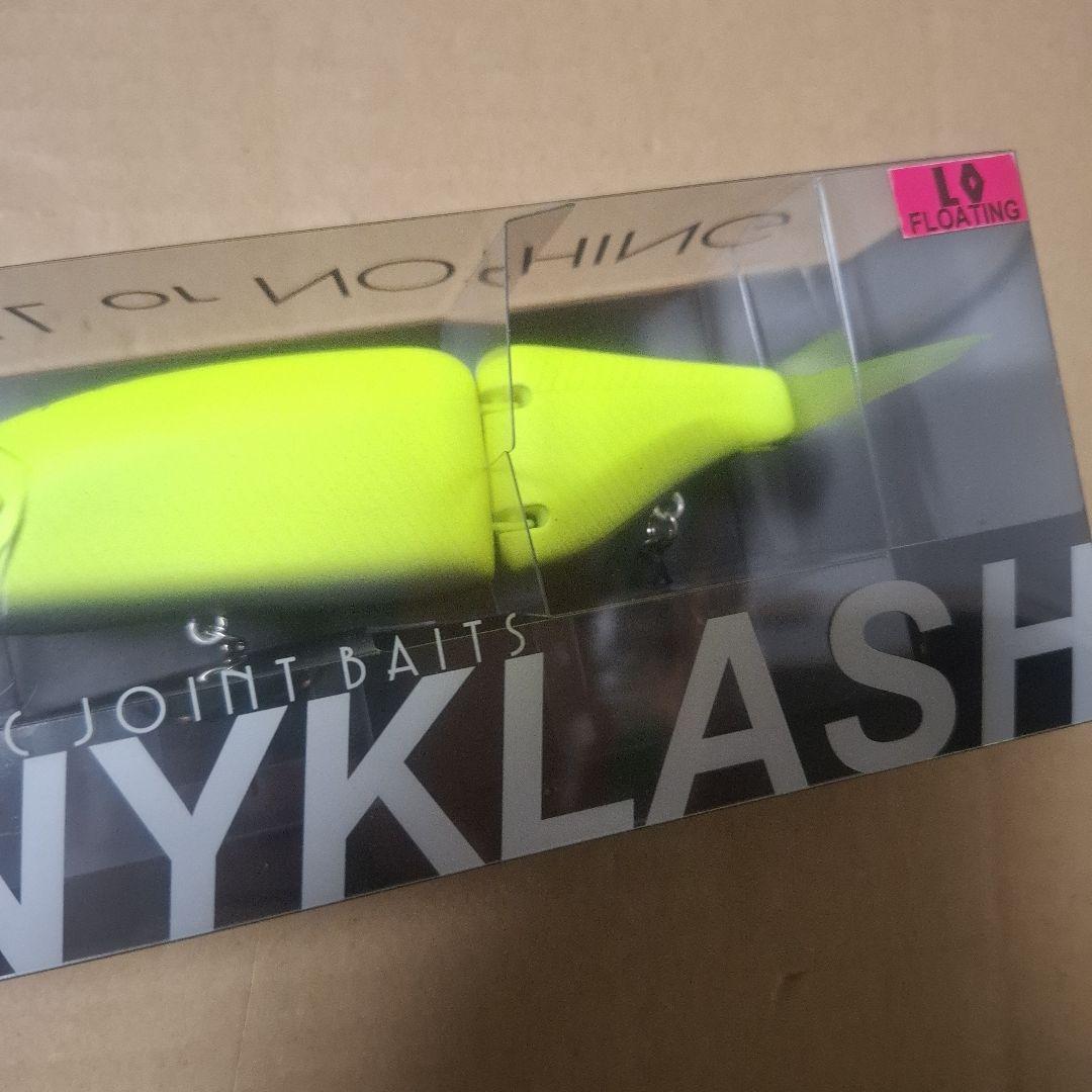 限定色　DRT タイニークラッシュ 　夜用スーパー　 TiNY　KLASH