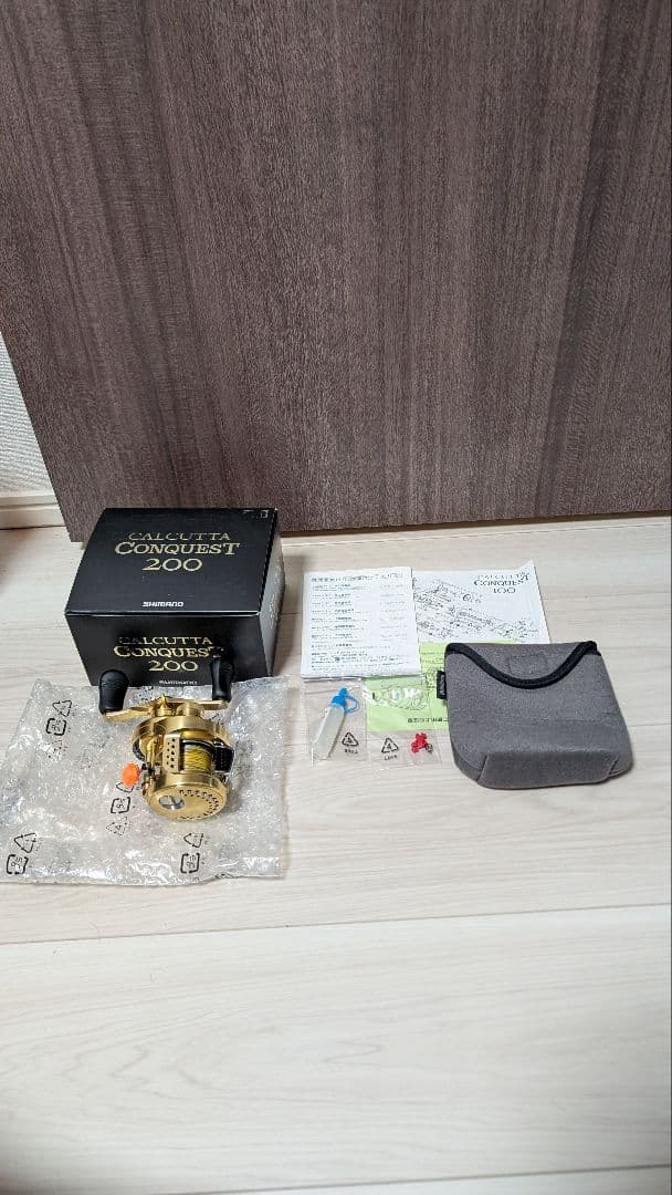 リール SHIMANO14 CALCUTTA CONQUEST 200