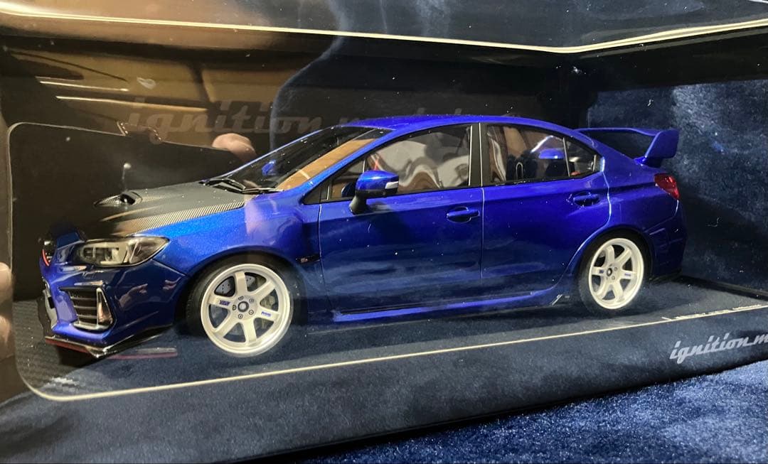 イグニッションモデル 1/18スケール スバル　WRX STi(VAB)