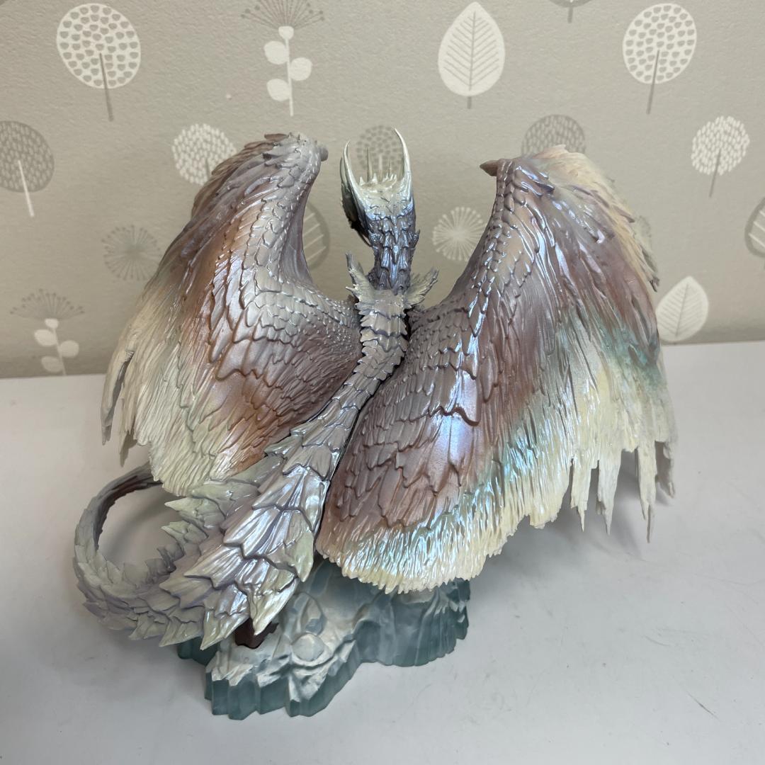 イヴェルカーナ フィギュア 一番くじA賞 モンスターハンター アイスボーン