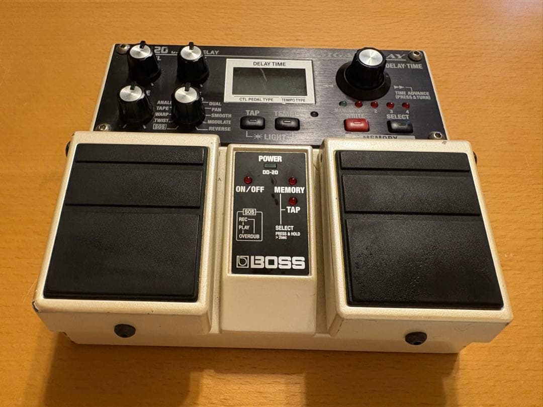 BOSS DD-20 ディレイエフェクター