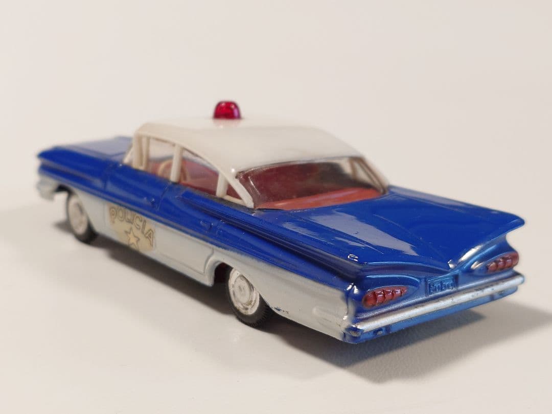 ミニカー BUBY art.1003 CHEVROLET BEL AIR POLICI