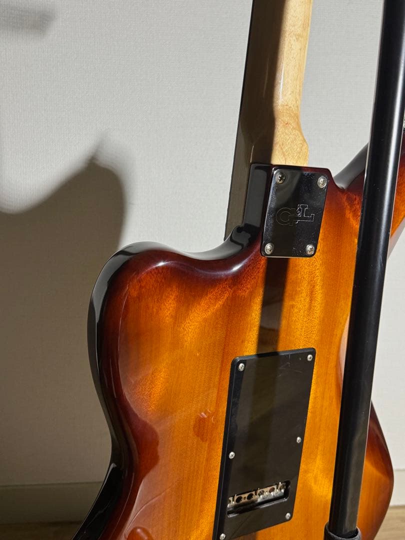 ギター G&L CLF Research Doheny V12