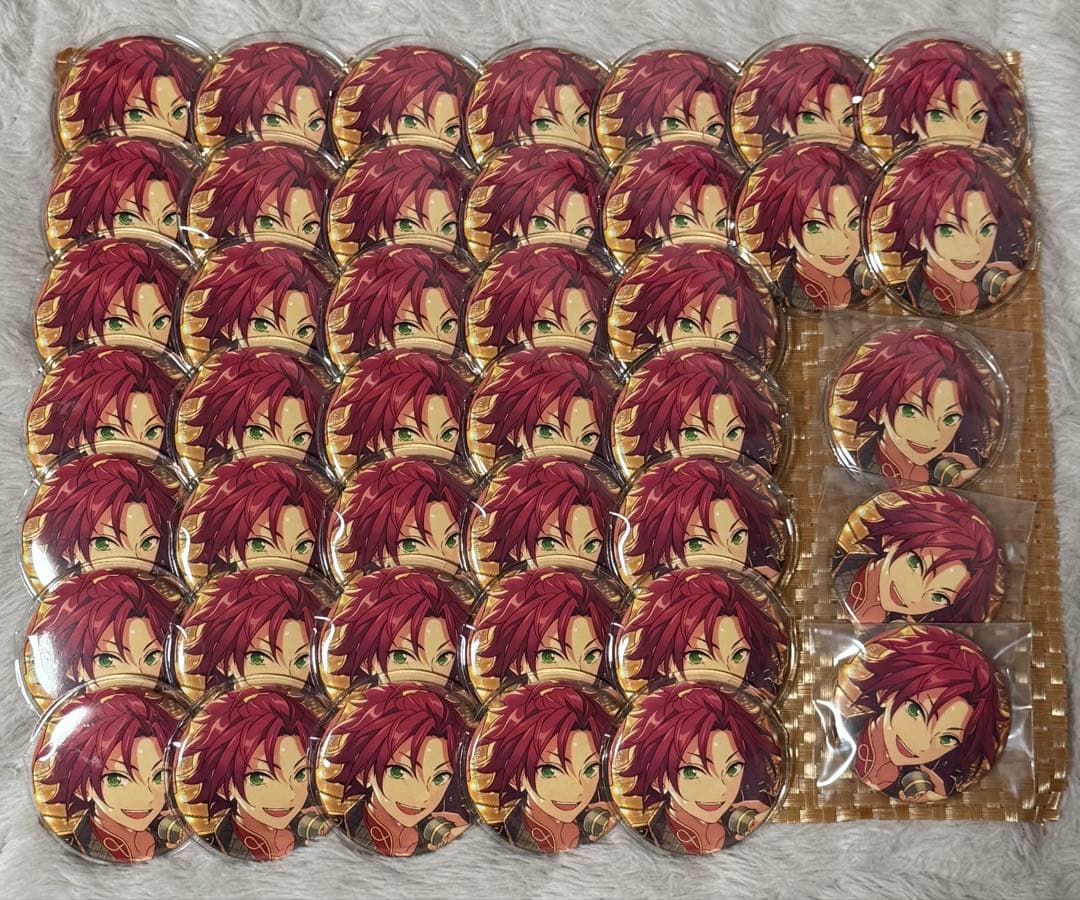 あんスタ 衣更真緒 フィーチャー2 缶バッジ42個