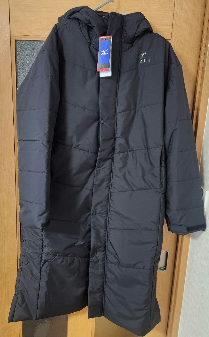 激安　新品　ミズノ　ブレスサーモ　ベンチコート　サイズM