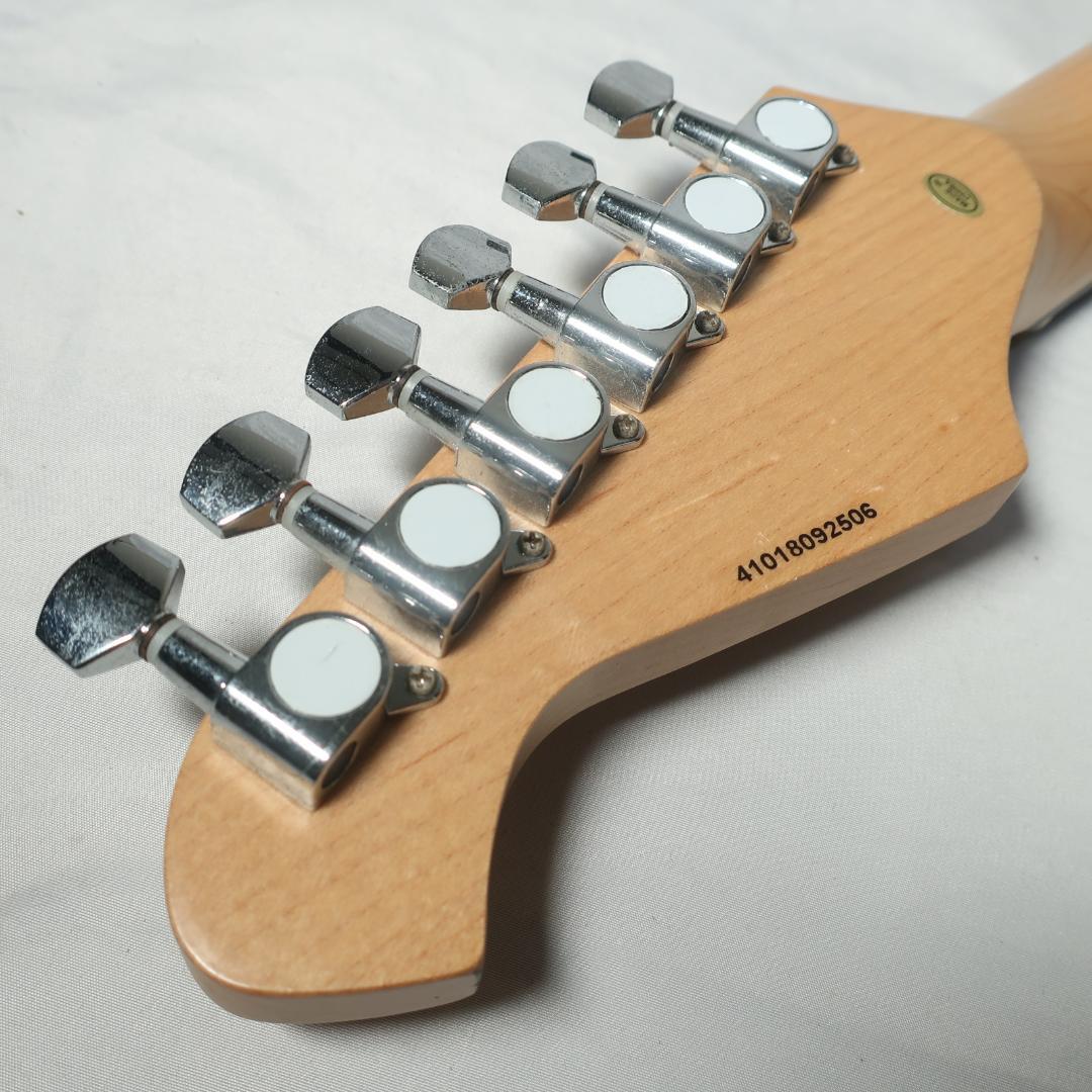 Legend ストラトタイプ エレキギター 3トーンブラウン