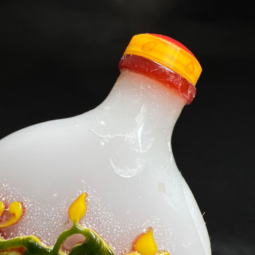 中国古玩　乾隆ガラス鼻煙香　木箱付　高さ約7㎝　東Y8-0122☆2F