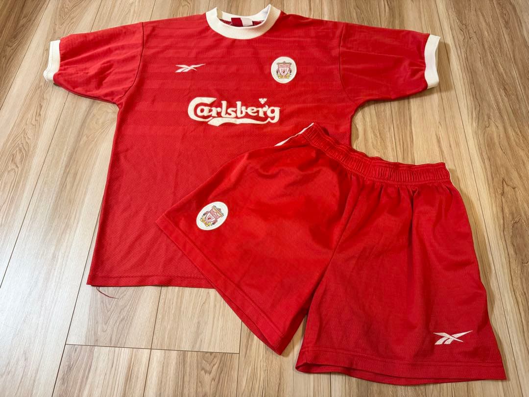 リバプール ユニフォーム セットアップ