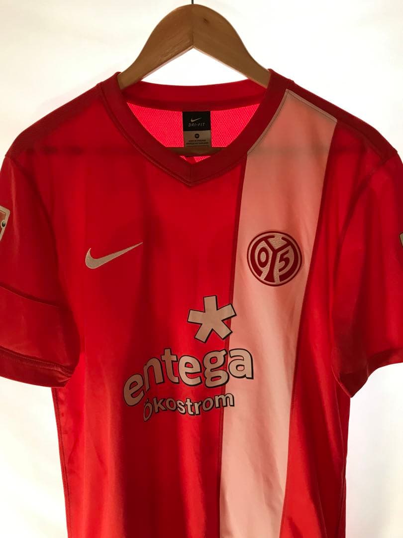 正規品 NIKE 1.FSVマインツ05「23」岡崎慎司 半袖 M ユニフォーム