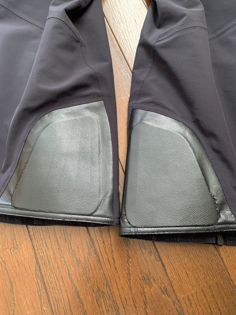 ミズノ スキーウェア ヒーター付き 上位モデル 2/2 パンツ画像