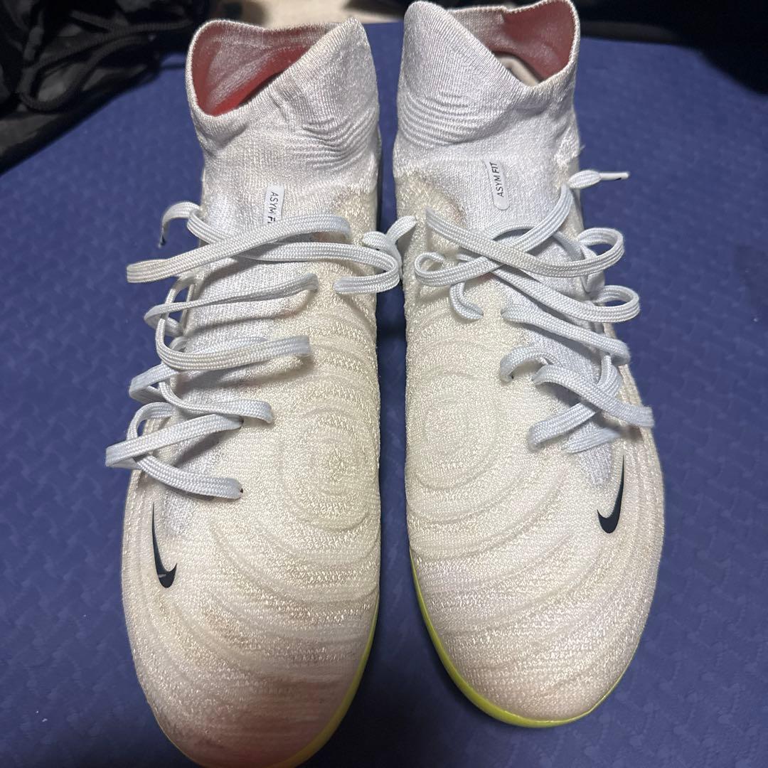 ナイキ ファントム GX 2 エリート エレクトリック　28センチ