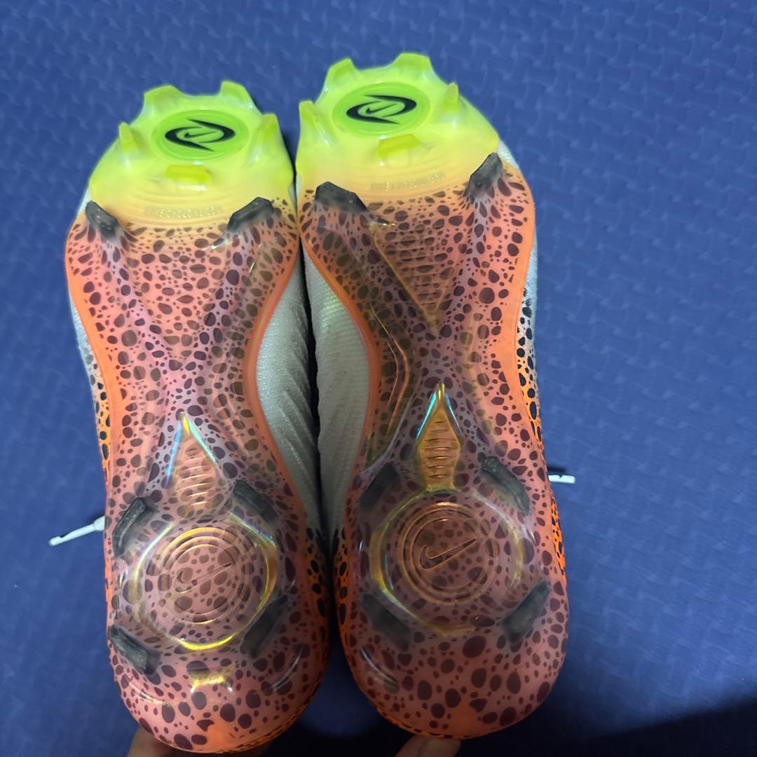 ナイキ ファントム GX 2 エリート エレクトリック　28センチ