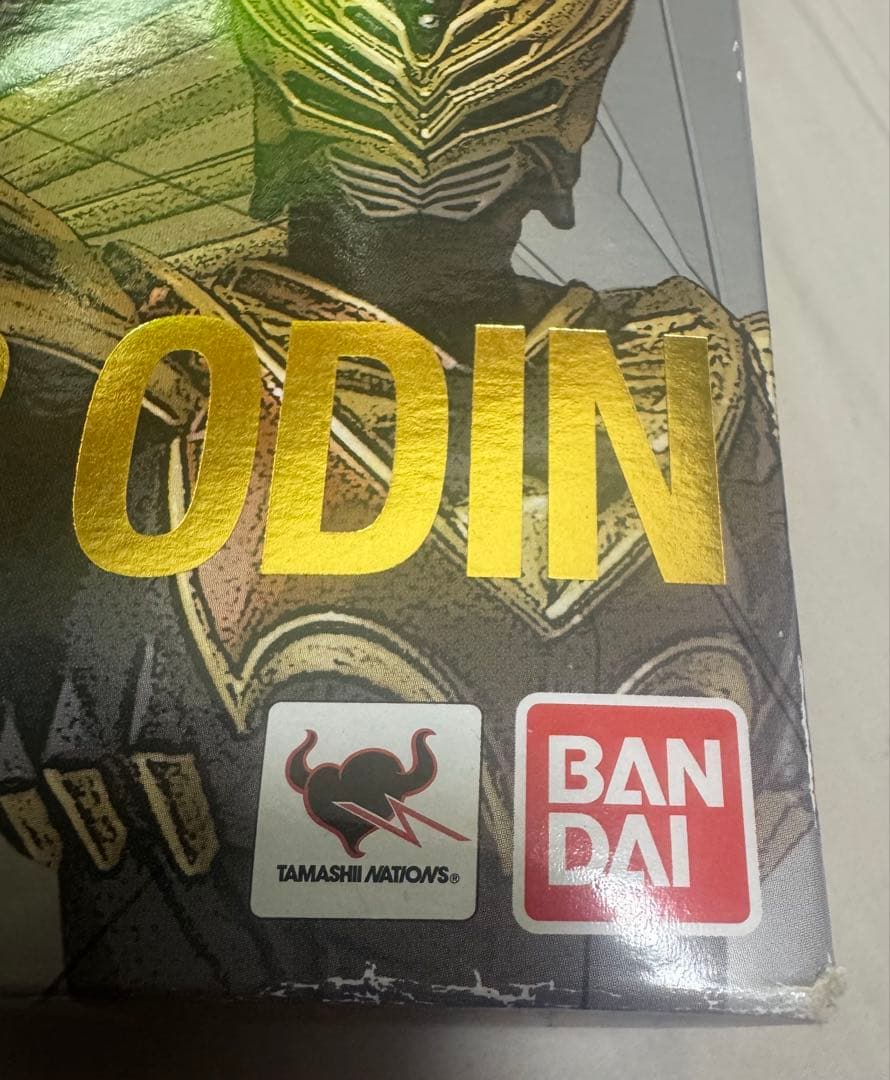 shフィギュアーツ　仮面ライダーオーディン