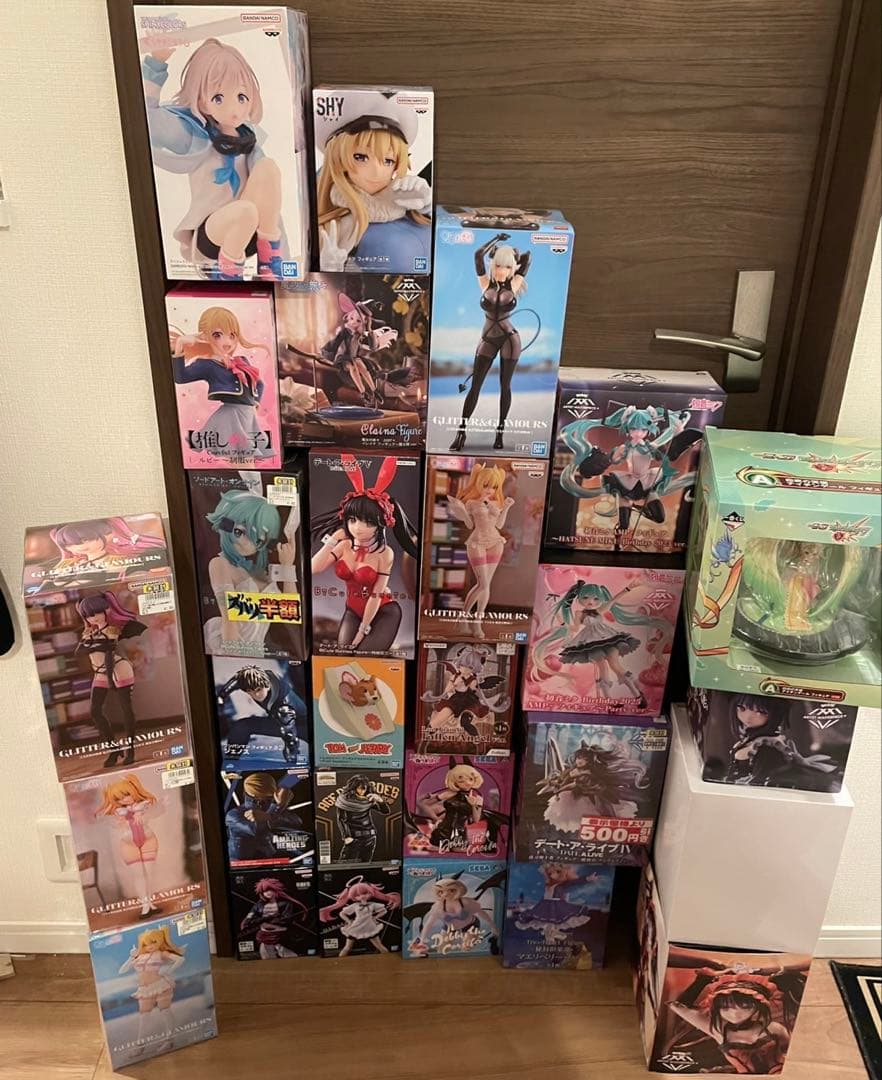 アニメキャラクターフィギュアセット