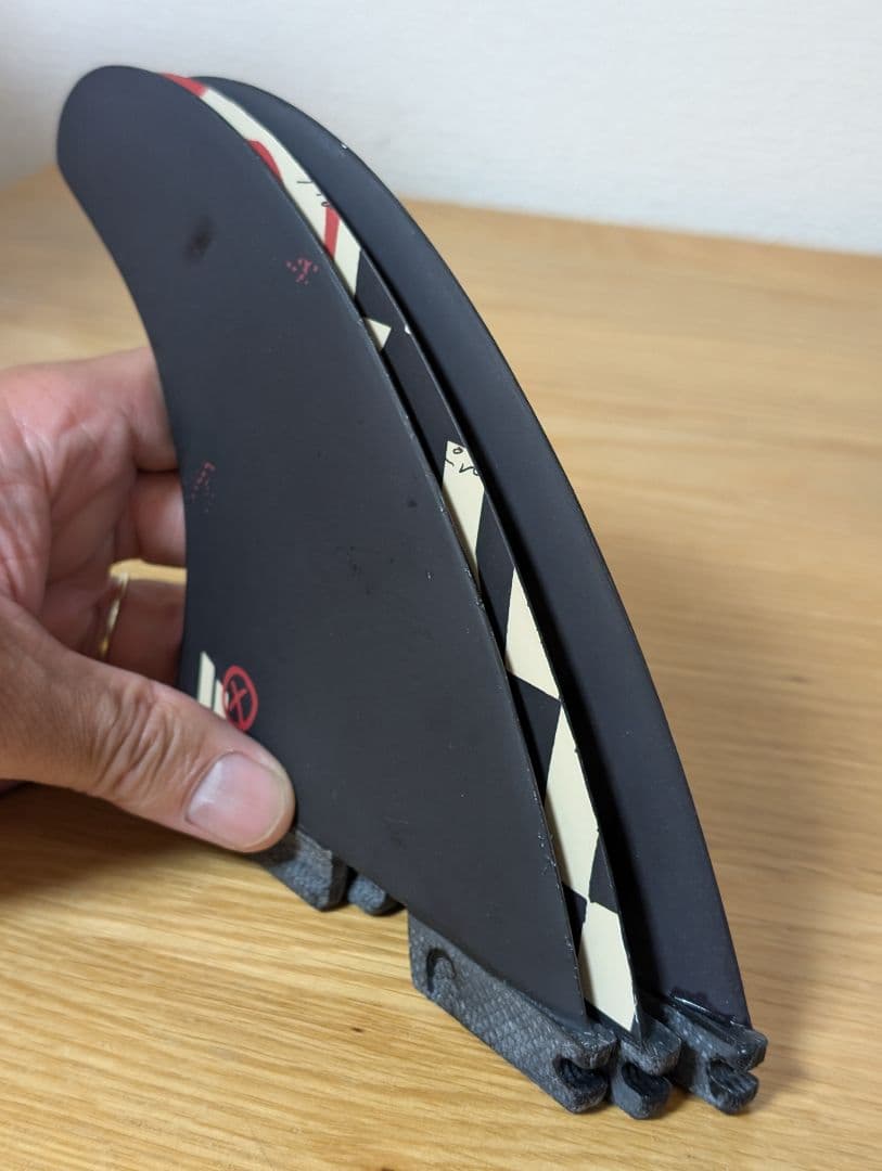 FCS Accelerator Thruster フィン ラージ PC DEUS