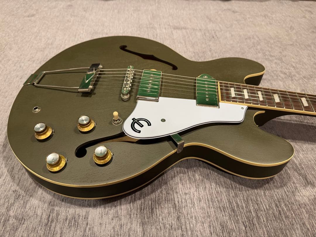 ギター Epiphone Casino Worn Olive Dra