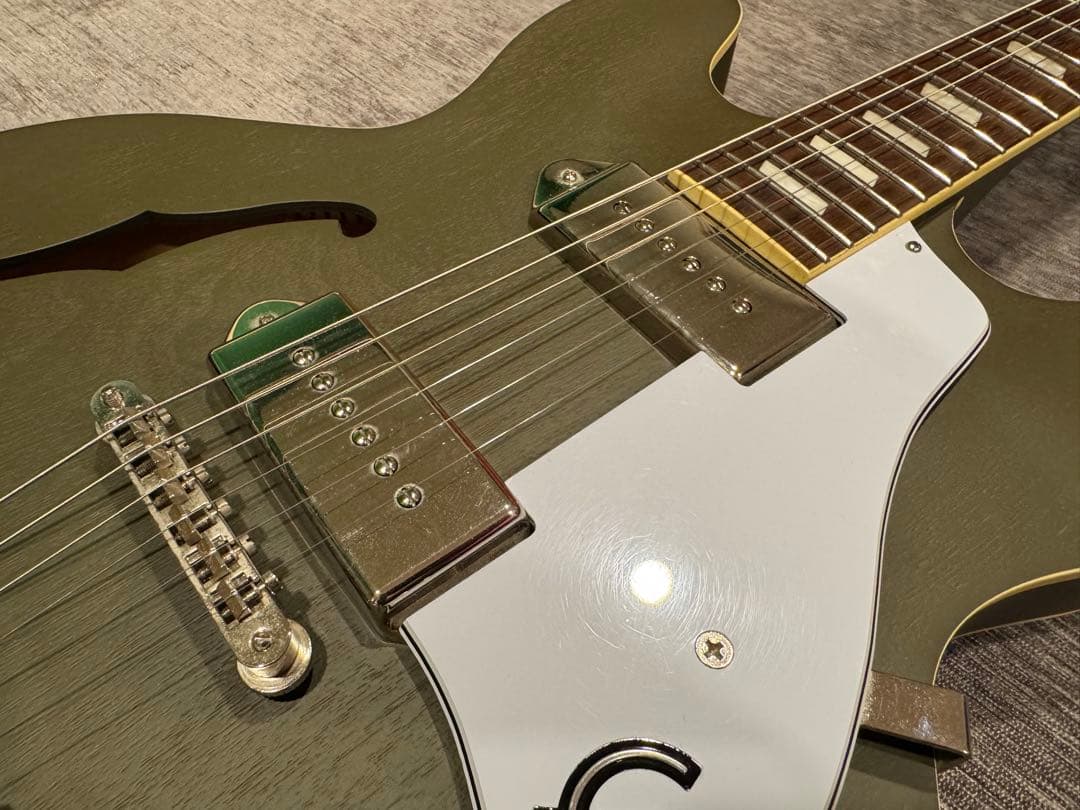 ギター Epiphone Casino Worn Olive Dra