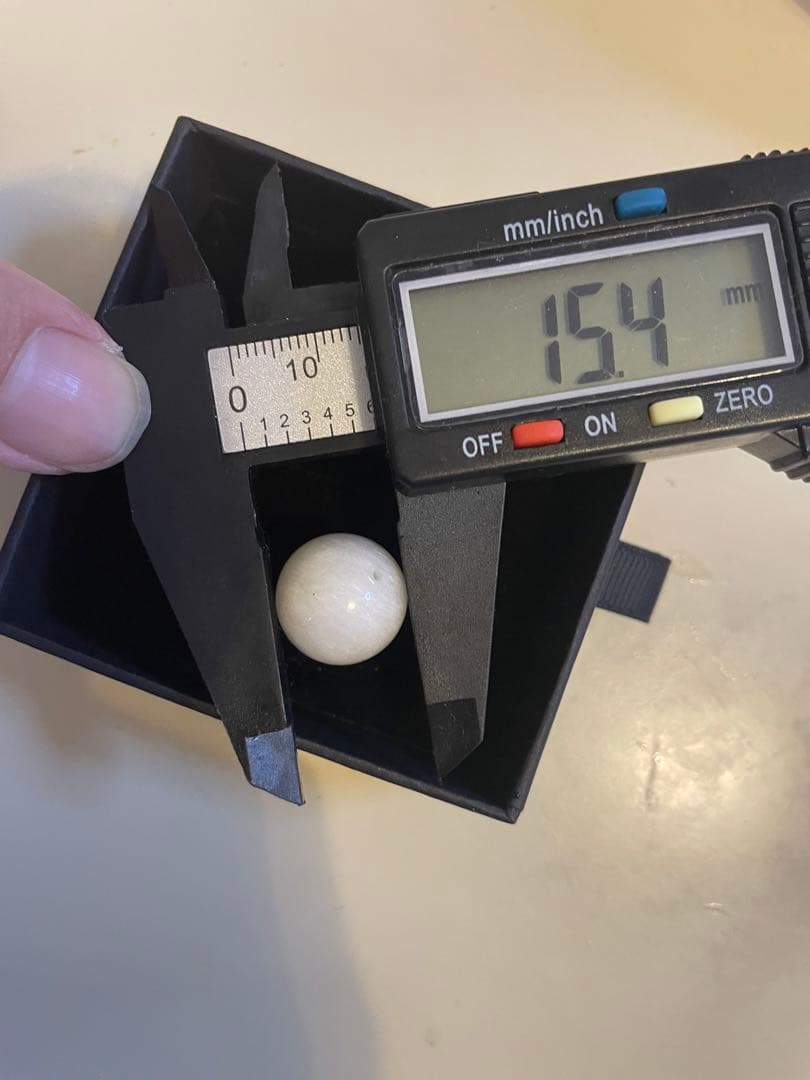 貴重　レア　天然石　パワーストーン　リビアングラス　大珠　大玉　貫通穴　新品