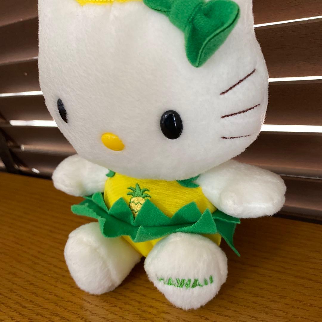 【ハワイ限定⭐︎レア】ハローキティ　パイナップルぬいぐるみ