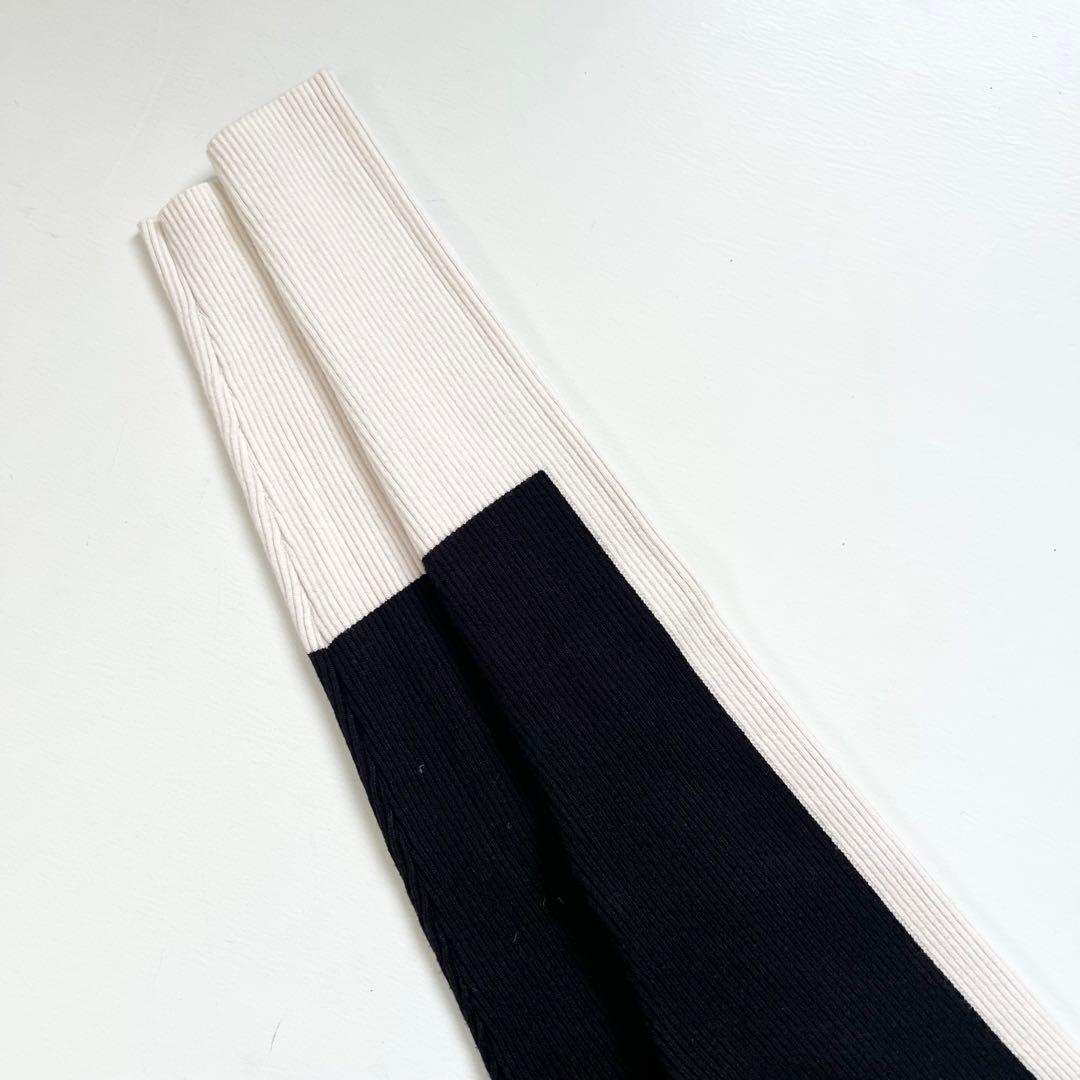 PXG ピーエックスジー　ハイネック　セーター　レディース　ニット　ゴルフ　白黒