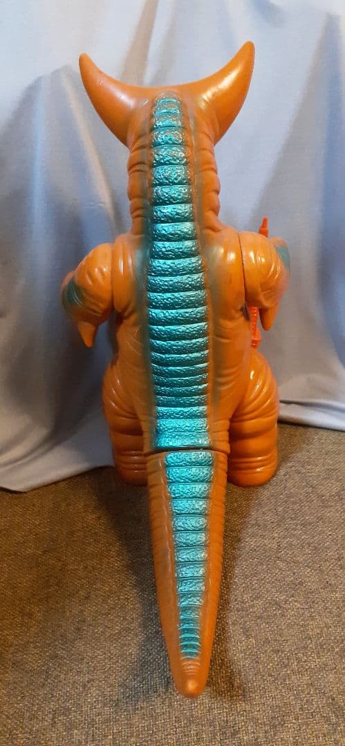 ジャイアントゴモラ　ブルマァク　ソフビ