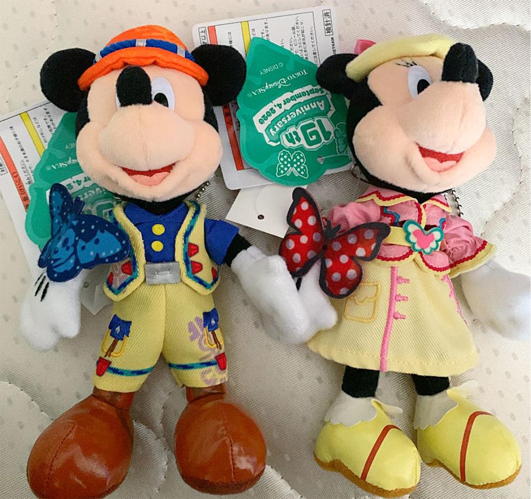 ディズニー シー 19周年 トレイル ミッキー ミニー ぬいぐるみ バッジ