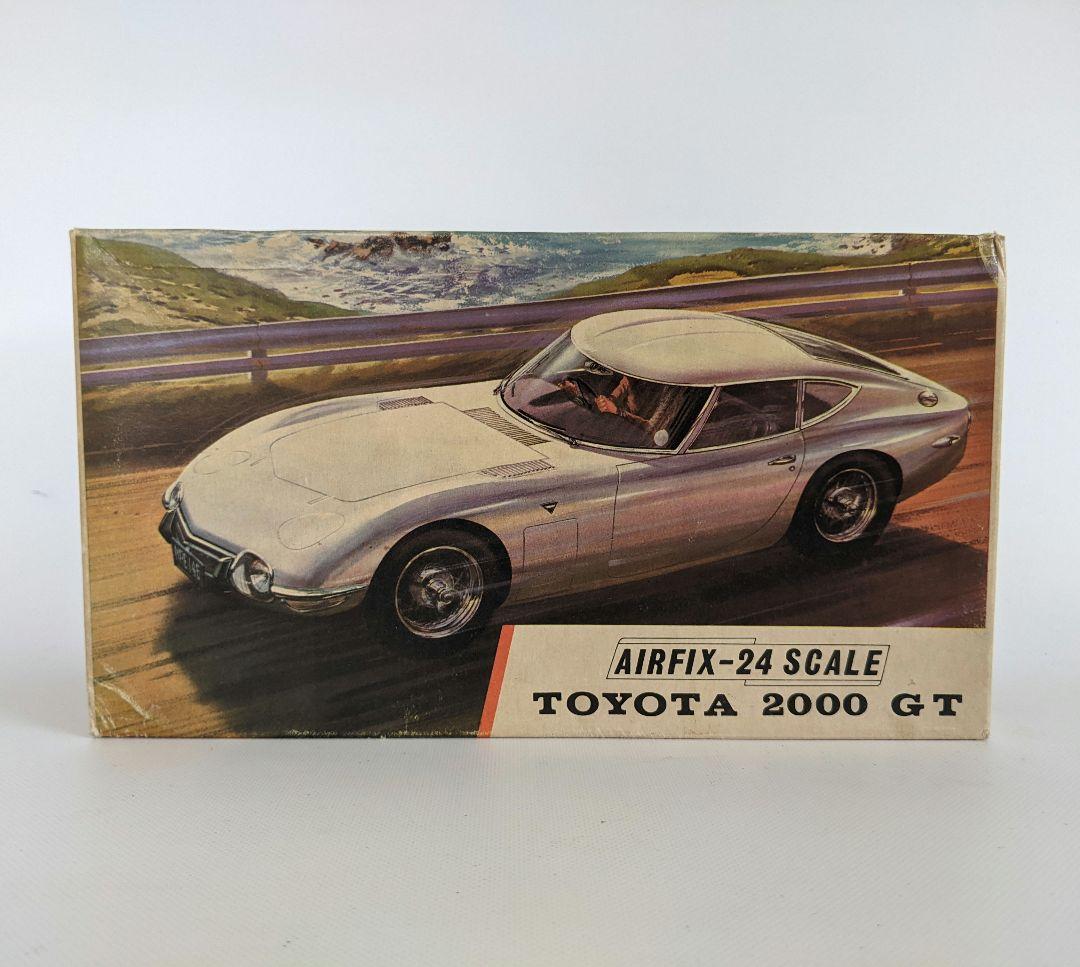 AIRFIX　トヨタ　2000GT　プラモデル