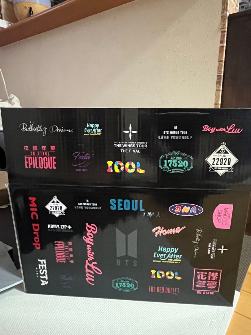 BTS公式グッズ まとめ売り