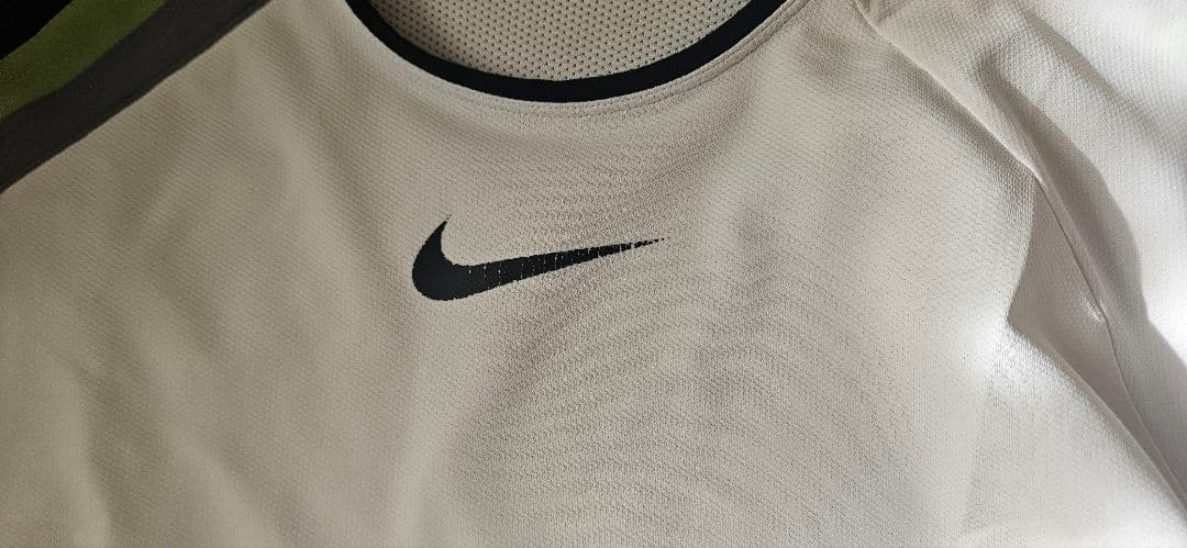 2005ハンブルク テニスウェア ナイキ フェデラー