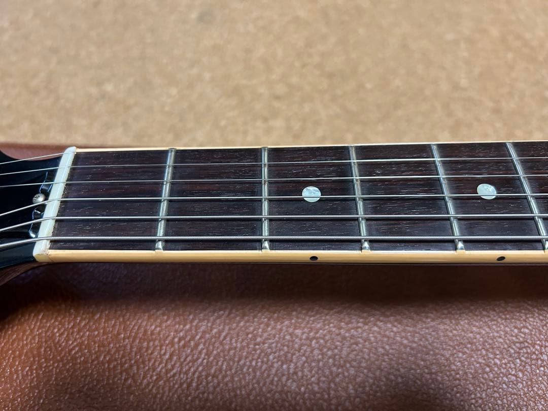 ギター ES-330 Dot VOS Ebony w/Bigsby GIBSON