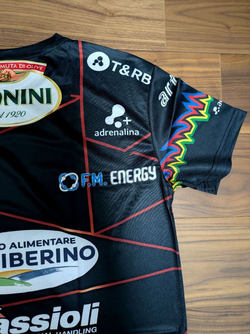 ✭プレミアム品質　ユニフォーム　ペルージャ　プレゲームシャツ　石川祐希　XL