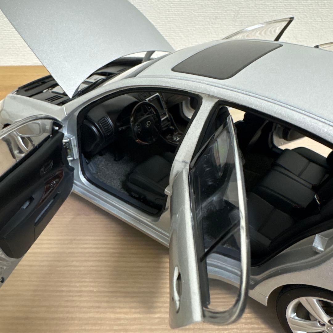 オートアート　レクサス GS 430 シルバー 1/18 ミニカー