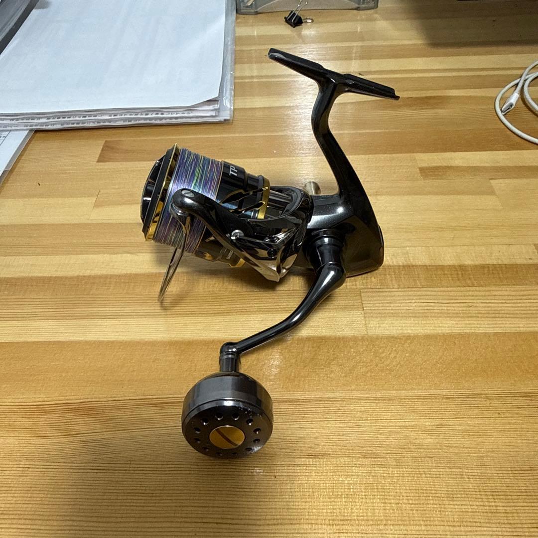 TWIN POWER 4000MHGスピニングリール