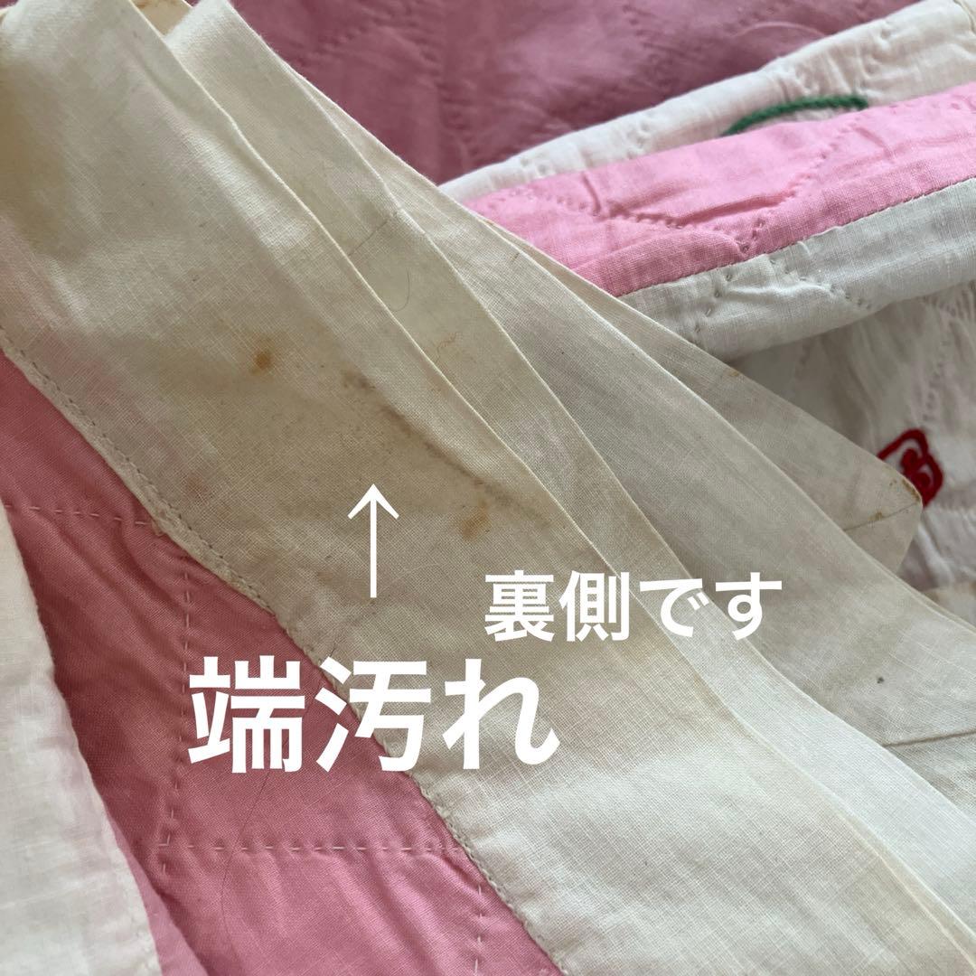 ビンテージ刺繍キルト(スーちゃん他) 172×180位　刺繍部分20角×32個